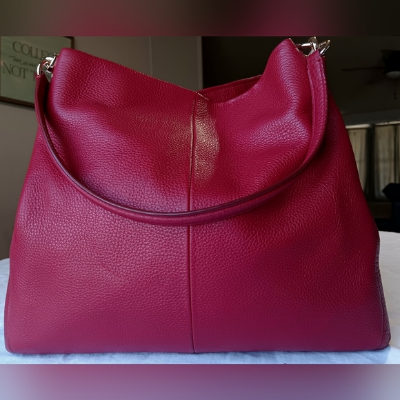 Red COACH Madison Handbag Shoulder Bag Tote Purse - Picture 2 of 9